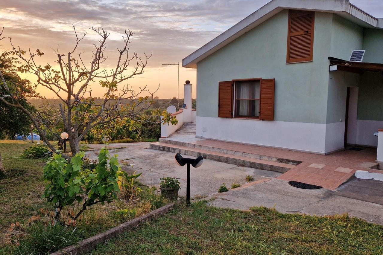 La Valle Incantata - Immerso Nel Verde A 10 Minuti Dal Mare Apartamento Sássari Exterior foto
